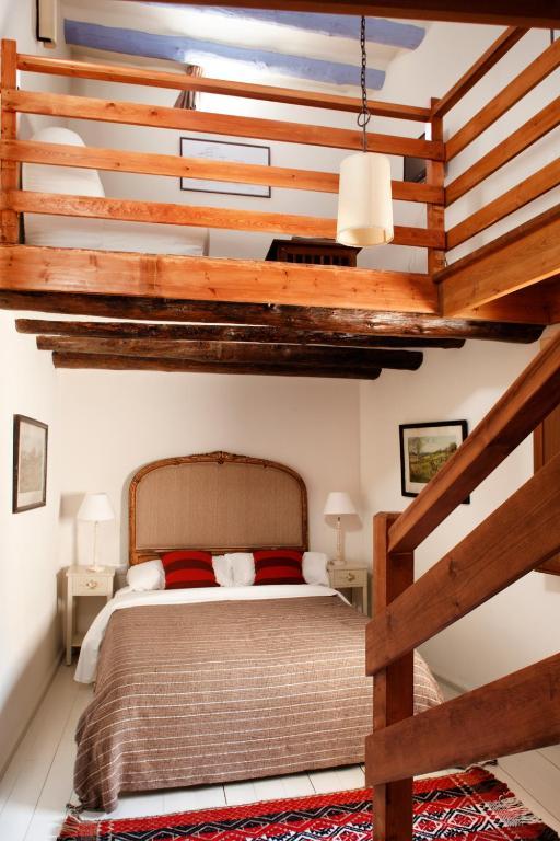 Hotel Mas De La Serra Фуэнтеспальда Номер фото